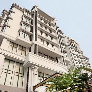 Goodrich Suites, Jakarta